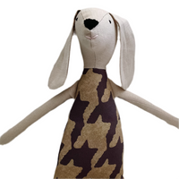 18" Sand Houndstooth Dog in Purple Fig