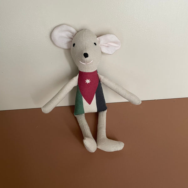 8" Sand Jordanian Flag Mouse
