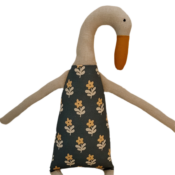18" Sand Runner Duck in Colonial Blue Daisy