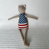 18" Tan USA Flag Cat