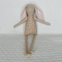 18" Sand Rose Patch Rabbit in Neutral