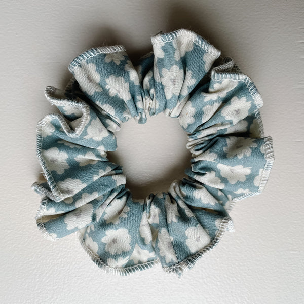 Scrunchi in Blue Berry Ana