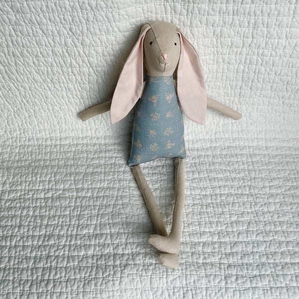 18" Sand Mrs. Rabbit in Blue