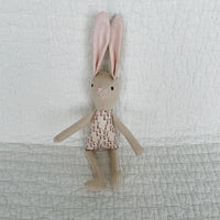 8" Sand pink tulip Bunny