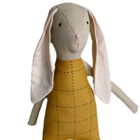 18" Sand Mr. Rabbit in Mustard