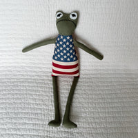 18" Green USA Flag Frog