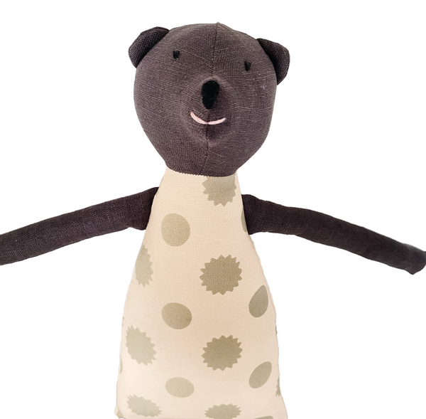 18" Dark Gray Sweet Gum Ball Bear in Mint