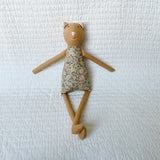 18" Honey Calico Cat in Celery Green