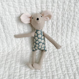 8" Tan Berry Mouse in Blue
