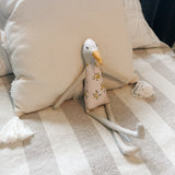 18" Sand Buttercup Bird