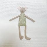 18" Tan Dill Mouse in Green