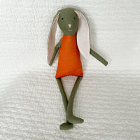 18" Green Carrot Rabbit