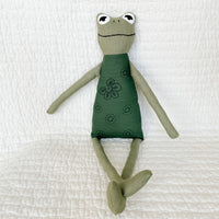18" Green Happy Frog