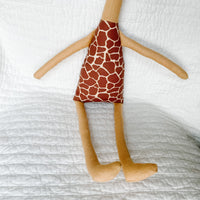 22” Honey Northern Giraffe in Brown