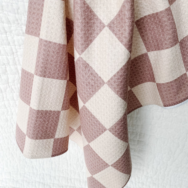 Checkered Terra Cotta Pink Towel – Basil Village