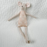 18" Sand Wildflower Mouse in Peach