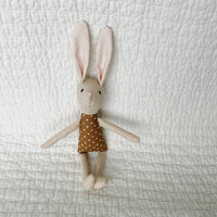 8" Sand Carnation Bunny in Brown